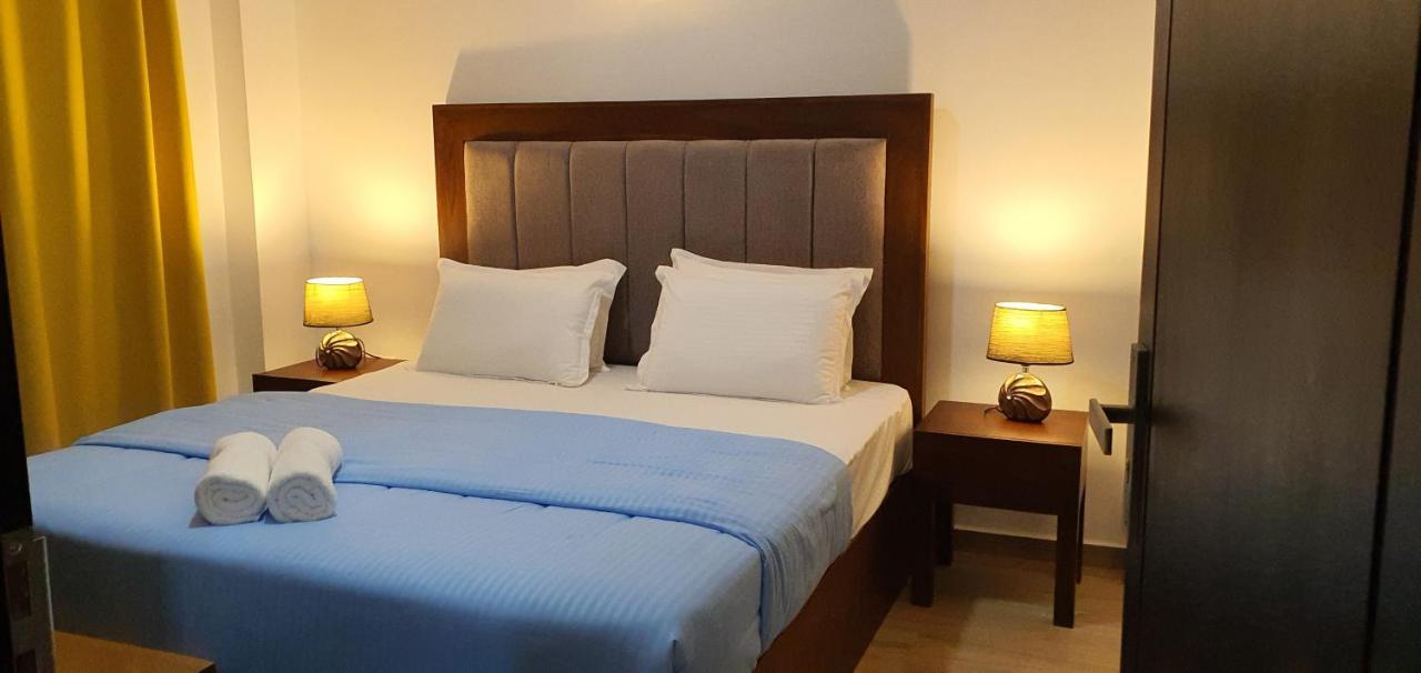 Апартаменти Mount View Two Bed *